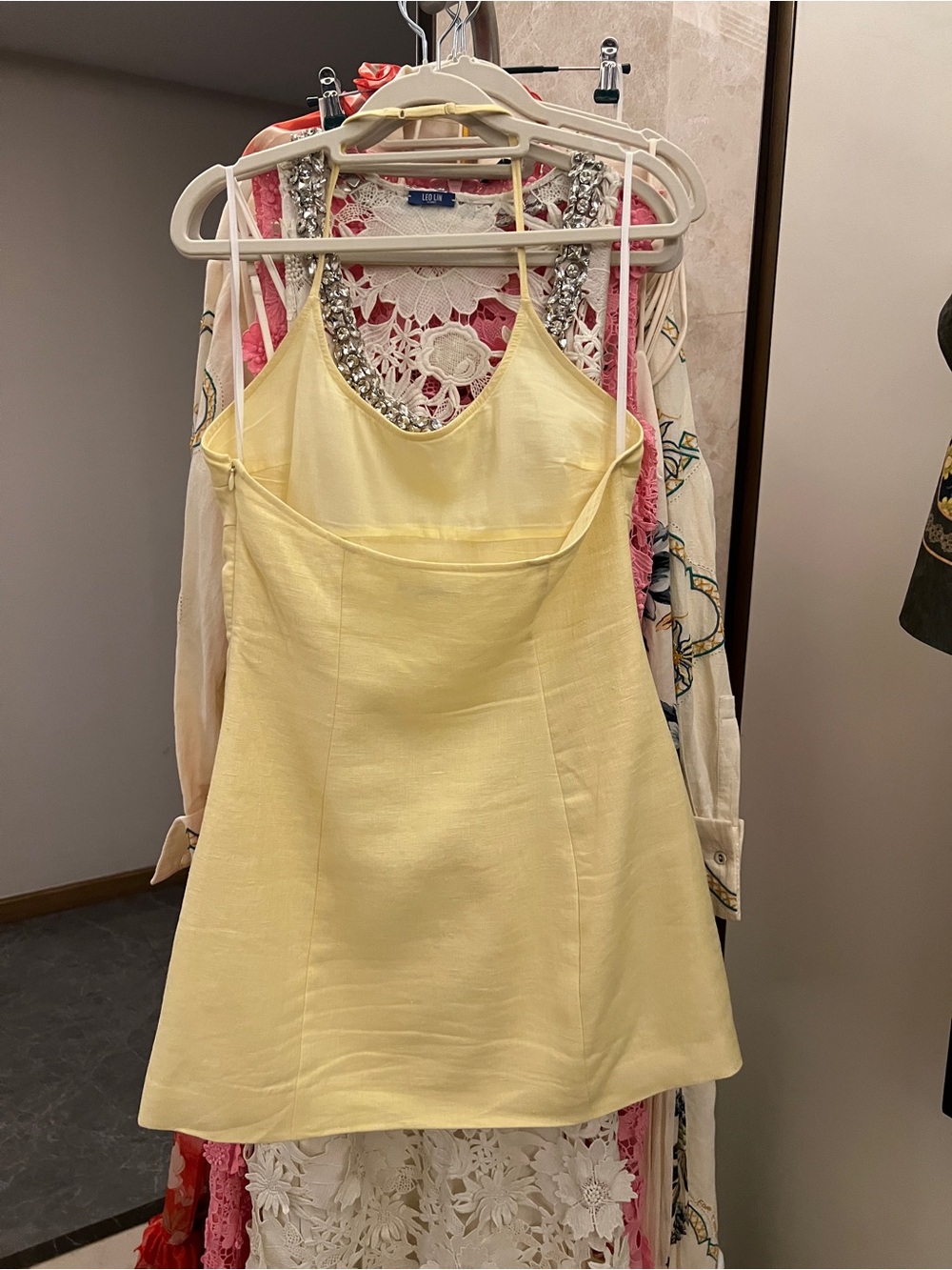 Venroy 100% Linen Halter Neck Scoop Neck Mini Dress Pastel Yellow NWOT - Picture 11 of 13